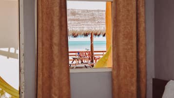Chambre Triple Standard, vue plage