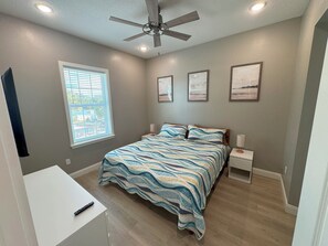 4 habitaciones, escritorio, tabla de planchar con plancha y wifi gratis 