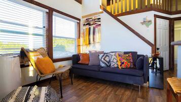 House, Multiple Beds, Patio, Mountain View (Monte Mahala) | Living area | 42-inch flat-screen TV with digital channels