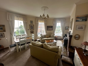 Apartment | Living area | TV, fireplace