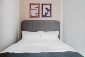 1 bedroom, iron/ironing board, WiFi, bed sheets - Blueground | Prenzlauer Berg, balcony & elevator (Berlin)