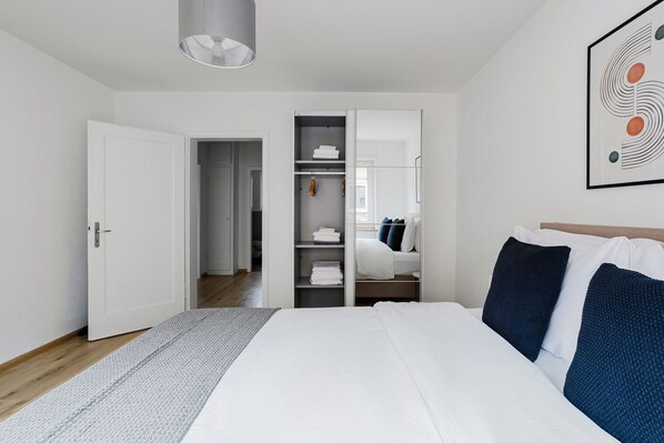 1 bedroom, iron/ironing board, WiFi, bed sheets - Blueground | Matthäus, balcony & w/d, nr zoo (Basel)