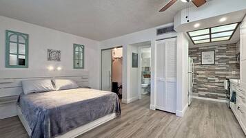 1 chambre, fer et planche Ă repasser, Wi-Fi gratuit, draps fournis