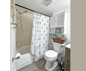 Hair dryer, towels, toilet paper