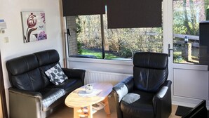 House | Living room - Appealing Bungalow With Large Garden (Sint Maartensvlotbrug)