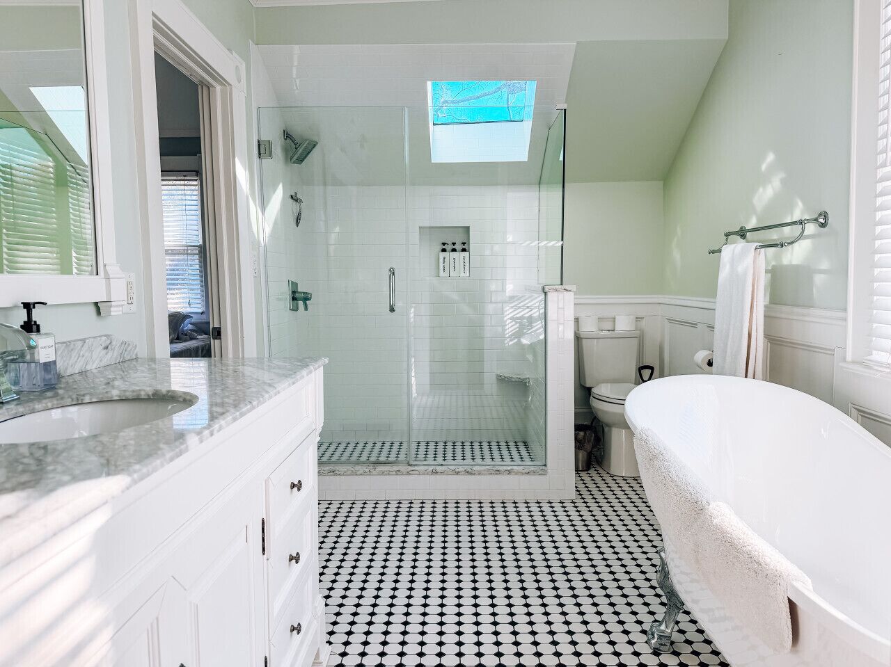 Hårføner og håndklær