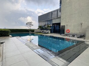 Outdoor pool - Spacious Duplex Oasis Icon City (Petaling Jaya)