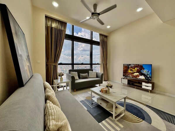 Living area - Spacious Duplex Oasis Icon City (Petaling Jaya)