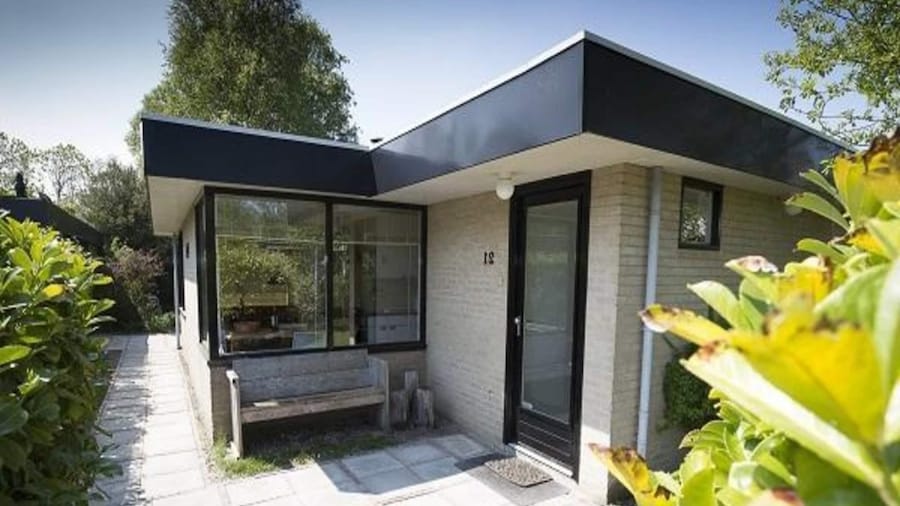 Family Bungalow With Garden