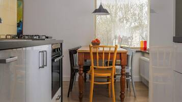 House | Private kitchen | Highchair