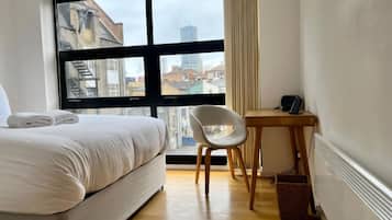 Apartment, 2 Bedrooms | Iron/ironing board, free WiFi, bed sheets