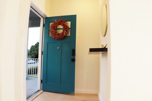 Interior - Winter Special: Dove’s Den:  2BD Modern Comfort & Charm (Tacoma)