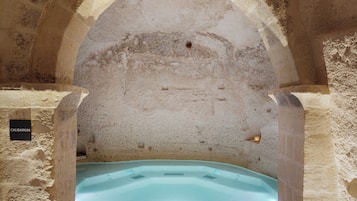 Behandlungsräume für Paare, Sauna, Whirlpool, Dampfbad, Körperpeelings
