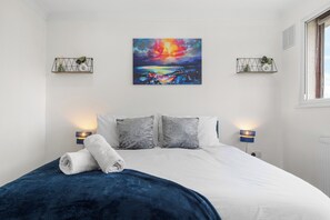 Casa | 3 habitaciones, tabla de planchar con plancha y wifi gratis 