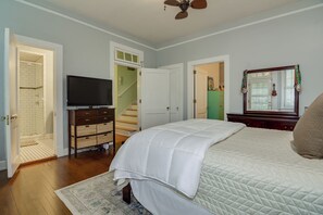 4 bedrooms, iron/ironing board, WiFi, bed sheets - Masters Rental- 2.5 mi from course! 4 Bd/ 3 Ba (Augusta)