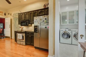 Interior - Masters Rental- 2.5 mi from course! 4 Bd/ 3 Ba (Augusta)