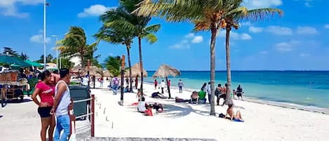 Strandhanddukar