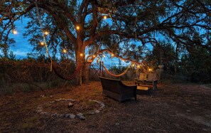 Property grounds - Monte Mahala, Casa Vega (Johnson City)