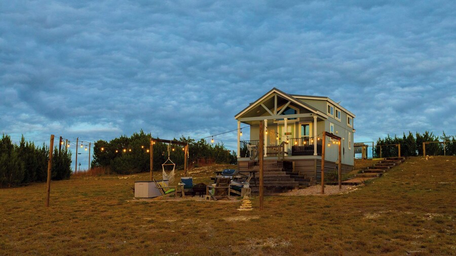 Monte Mahala, Casa Vega