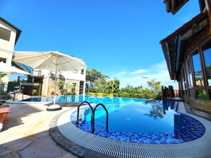 Piscina externa