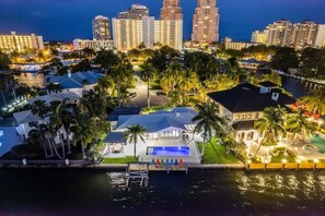 Exterior - • Palm Pointe • 0.3 Miles to beach - Heated pool (Fort Lauderdale)