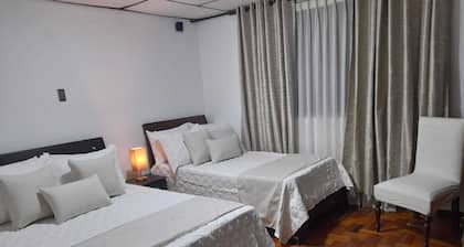 Fantastic 4 bedroom, modern, comfortable, spacious central, close to everything