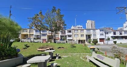 Fantastic 4 bedroom, modern, comfortable, spacious central, close to everything