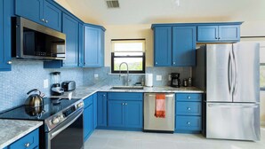 House, Berbilang Katil, Balcony, Garden View (Stargazers' Delight) | Dapur peribadi