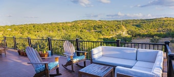 Stargazers Delight Sleeps 12!