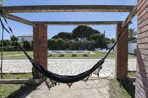 Property grounds - Mirador de Chiclana, an oasis of tranquility to enjoy the southern climate. (Chiclana de la Frontera)