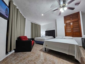 1 Schlafzimmer, Bügeleisen/Bügelbrett, WLAN, Bettwäsche