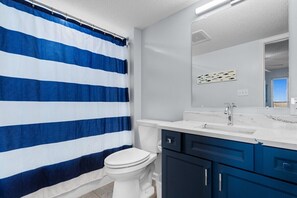 Towels, soap, shampoo, toilet paper