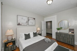 6 chambres, fer et planche à repasser, Wi-Fi, literie fournie