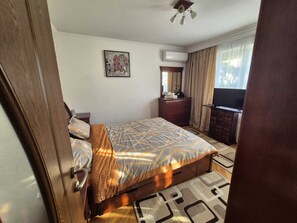 2 soverom, strykejern/-brett, wi-fi og sengetøy