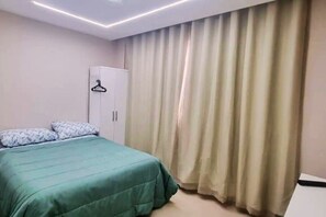 2 chambres, bureau, fer et planche à repasser, Wi-Fi gratuit