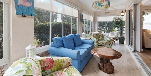 Smart TV, books, printers - 3-bedroom house in The Villages - less than a mile from lake Sumter Landing (The Villages)