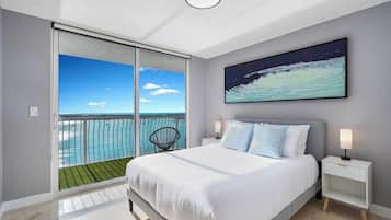 Design Condo, 3 Bedrooms, Balcony, Sea View | Premium bedding, individually decorated, individually furnished