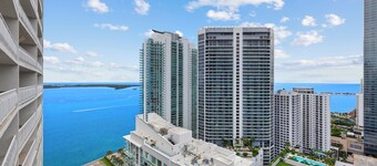 Chic Brickell Condos – Prime Location