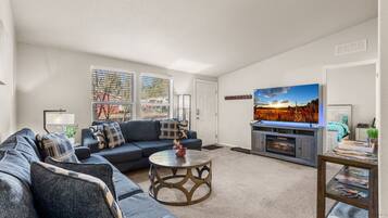 TV connectée, cheminée