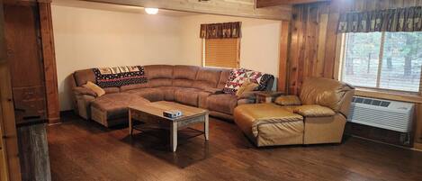 スマートテレビ、暖炉