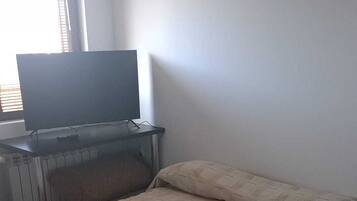 Apartment, 1 Bedroom, Mountain View | 2 bedrooms