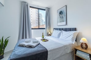Apartment | 1 bedroom, blackout drapes, iron/ironing board, free WiFi