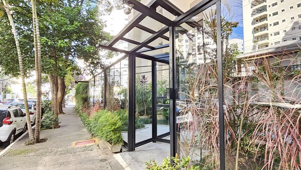 Exterior - Piscina - Ibirapuera - Brazillian Corner (São Paulo)