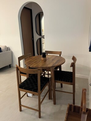 Dining - NEW_Casa Placita - Cozy 2-Bedroom Apt - Near Beaches - San Juan with WiFi, AC (San Juan)