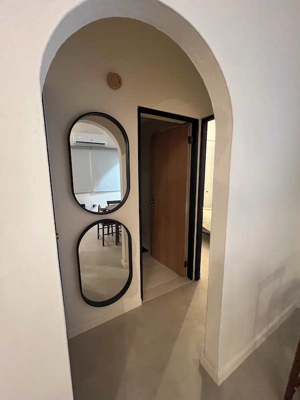 Interior - NEW_Casa Placita - Cozy 2-Bedroom Apt - Near Beaches - San Juan with WiFi, AC (San Juan)