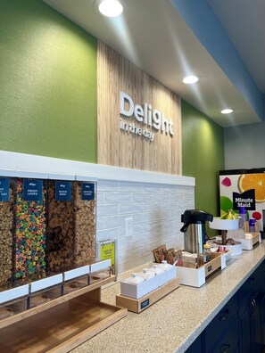 Restaurant - Spark by Hilton Dayton Fairborn (Fairborn)
