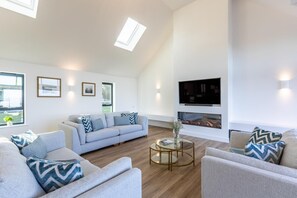 TV - 4 Bed in Instow (oc-e30026) (Instow)