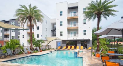 Grand Two Bedroom Two Bathroom Apartment with Balcony by The Scholar