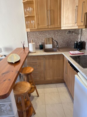 Kühlschrank, Mikrowelle