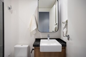 Basic Apartment | Bilik Mandi